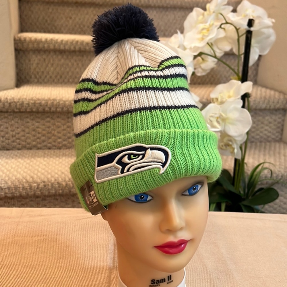 Seattle Seahawks New Era Sideline Beanie